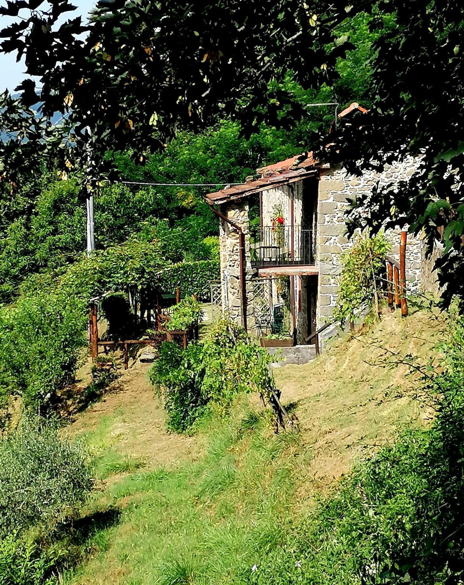 Villa La Casa In Valli 35 Bagni di Lucca Exterior foto
